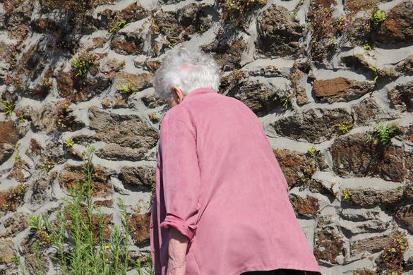 Personne âgée à Brest - photo ADEUPa / Timothée Douy